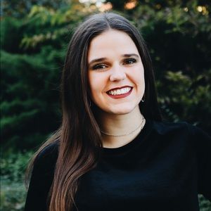Meet your Posher, Claire